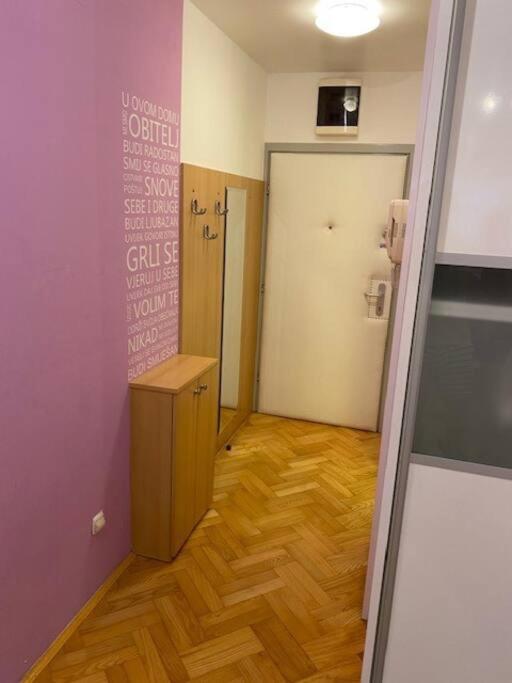 萨格勒布Self Check-In Studio With Wi-Fi And Parking Place公寓 外观 照片